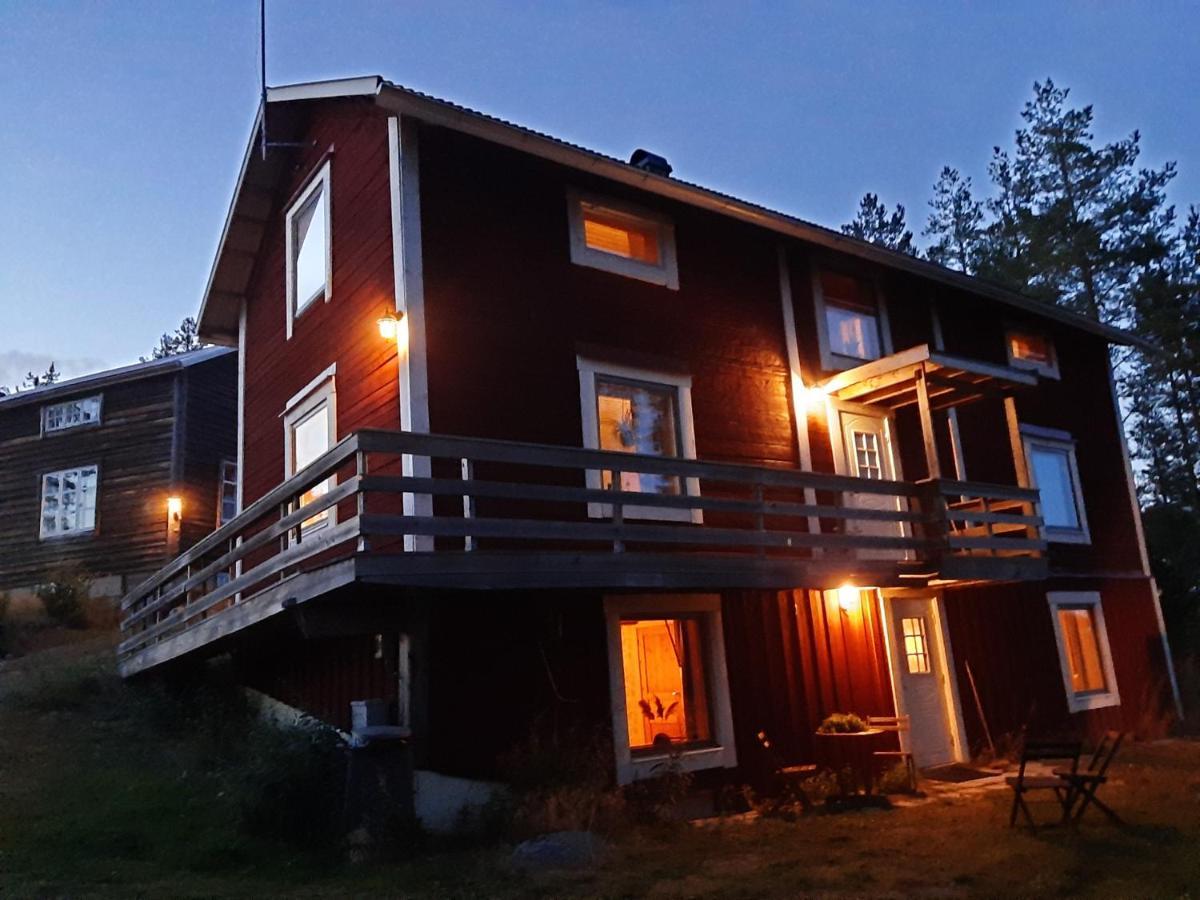 Kalix Riverside Inn, Farm Timbering Luaran gambar