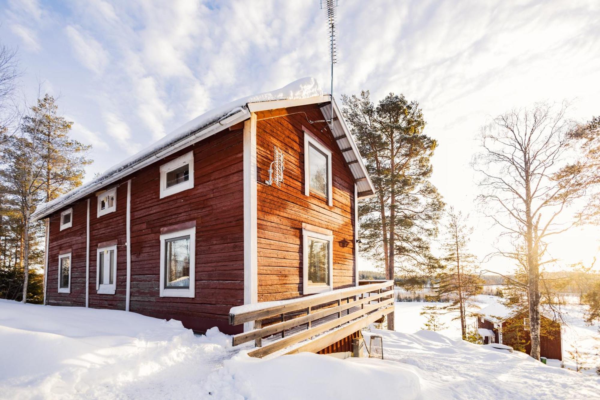 Kalix Riverside Inn, Farm Timbering Luaran gambar