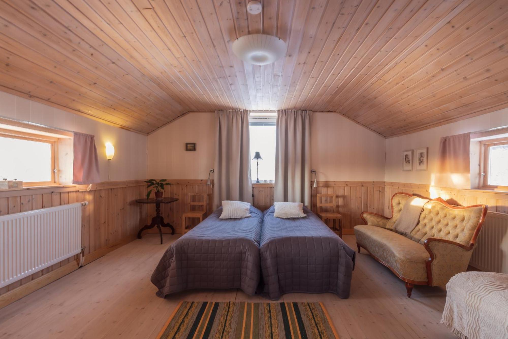 Kalix Riverside Inn, Farm Timbering Luaran gambar